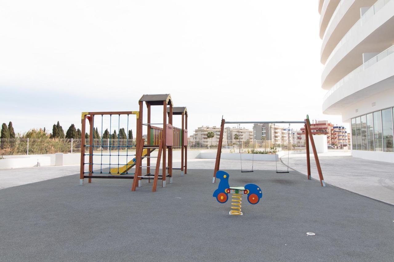 Global Properties, Apartamento De 2 Habitaciones Con Gran Terraza En Gran Canet Canet d'En Berenguer Exterior photo