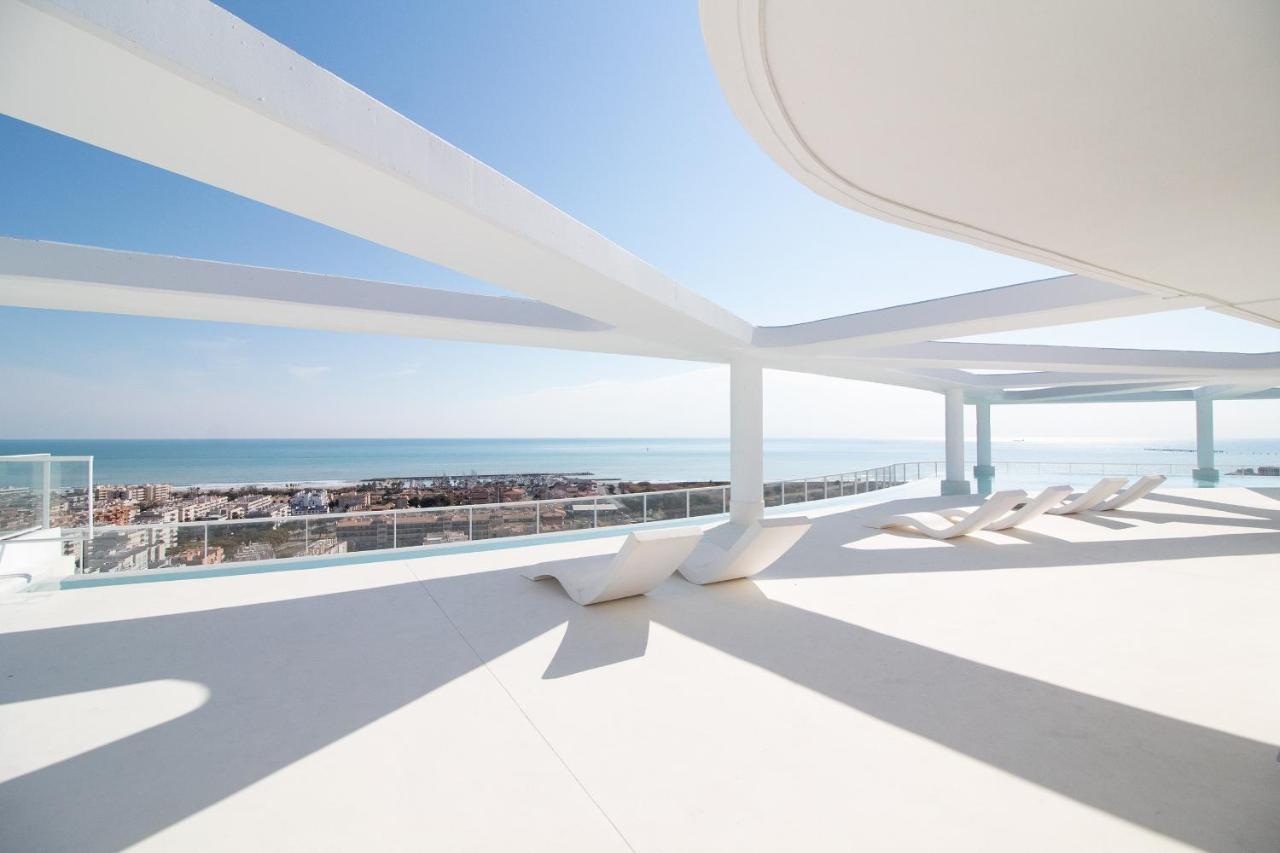 Global Properties, Apartamento De 2 Habitaciones Con Gran Terraza En Gran Canet Canet d'En Berenguer Exterior photo