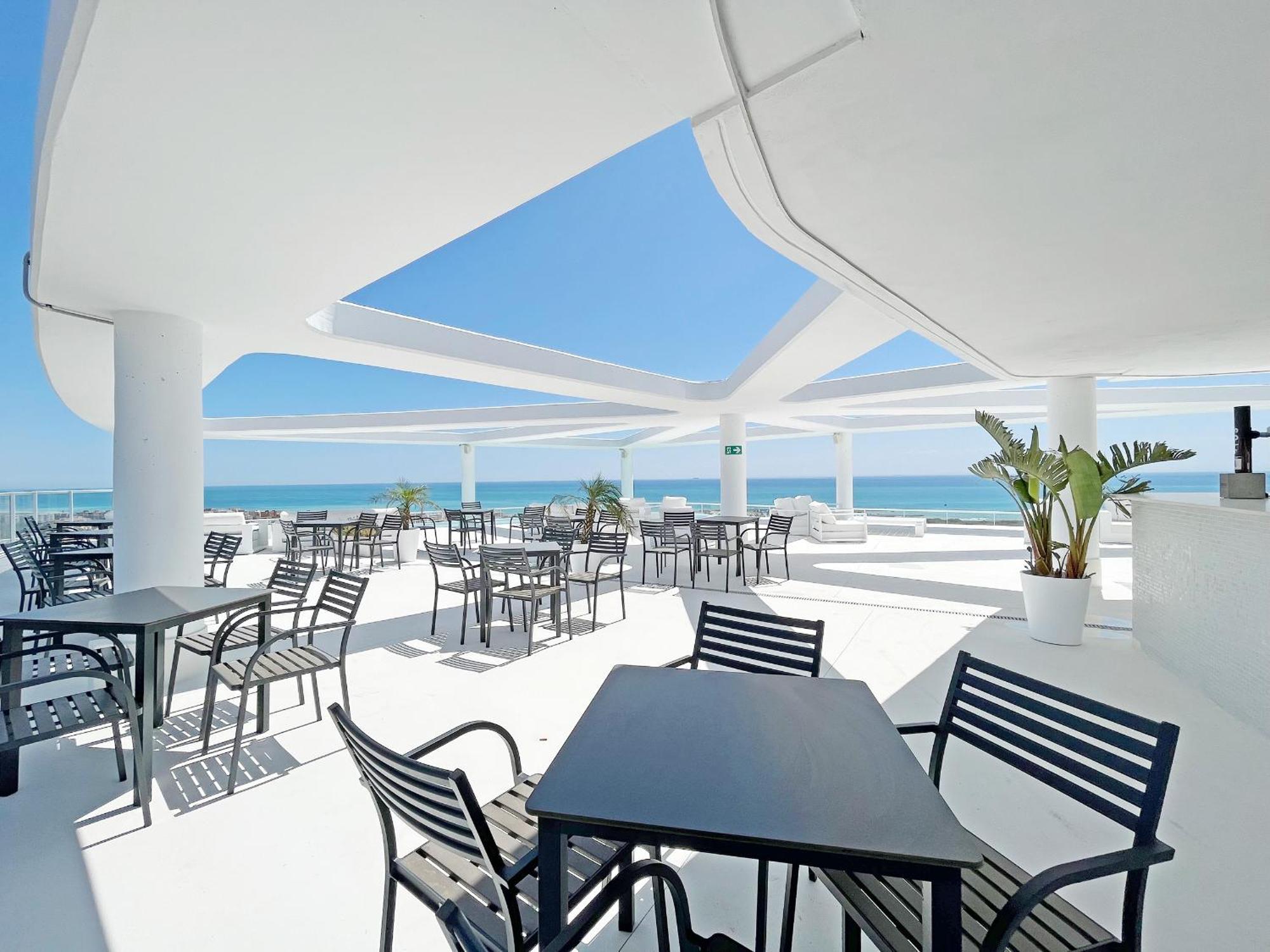 Global Properties, Apartamento De 2 Habitaciones Con Gran Terraza En Gran Canet Canet d'En Berenguer Exterior photo