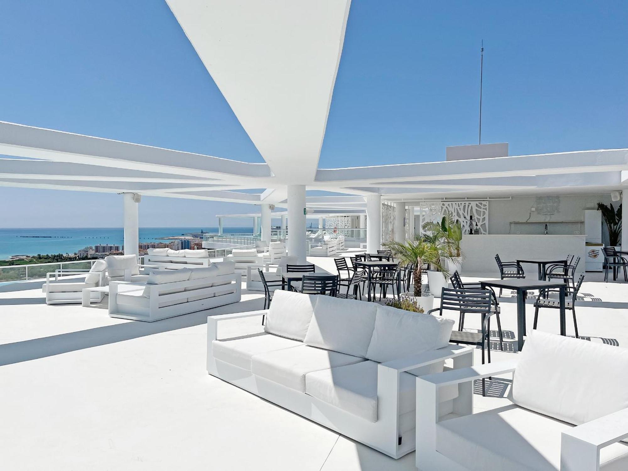 Global Properties, Apartamento De 2 Habitaciones Con Gran Terraza En Gran Canet Canet d'En Berenguer Exterior photo